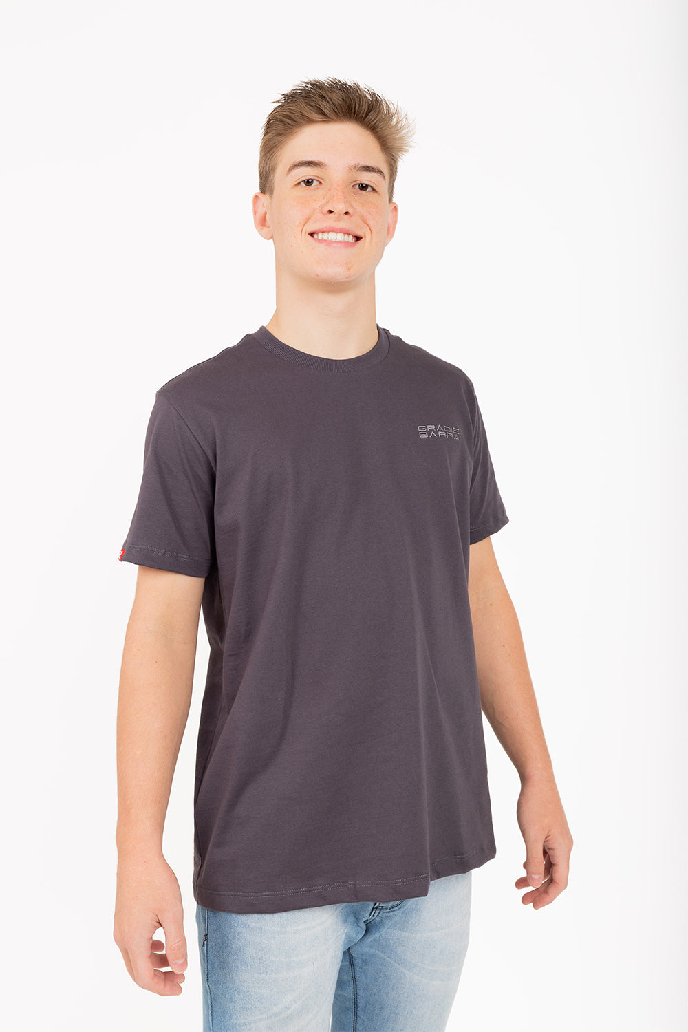 Camiseta Emblem - Cinza Escuro