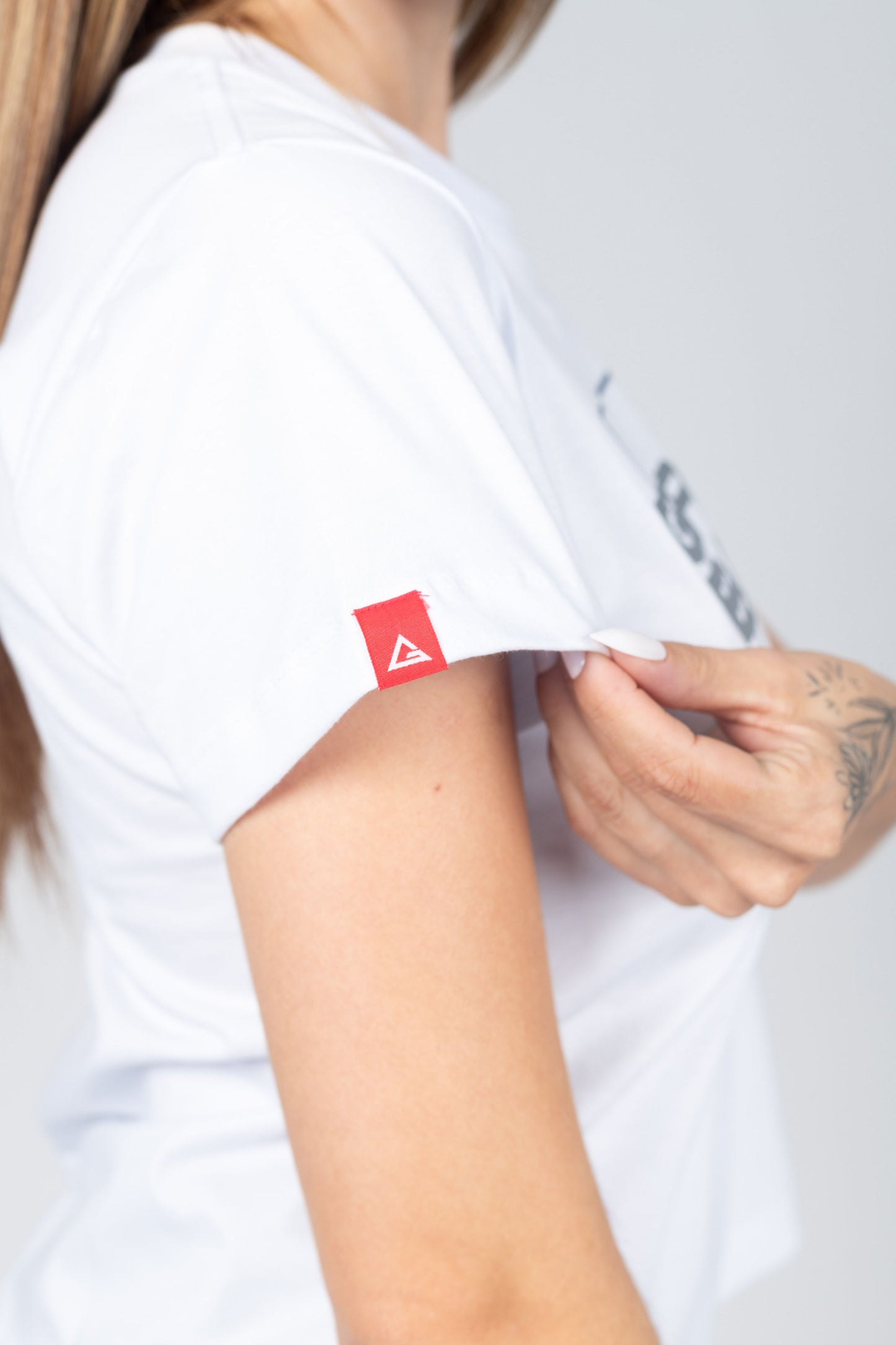 Camiseta Feminina GB Stacked - Branca